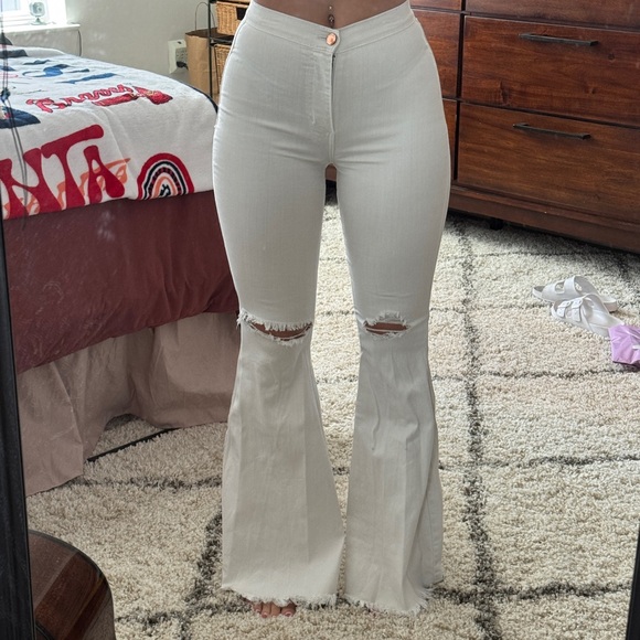 White Flared Jeans - Picture 1 of 3